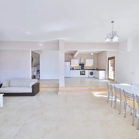 Blue Sea View Peninsula