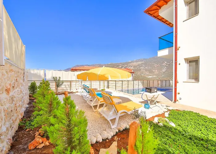 Blue Sea View Peninsula