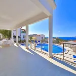 Blue Sea View Peninsula Villa *
