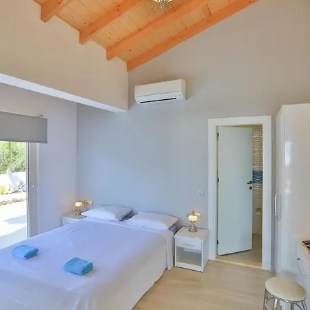 Вилла Blue Sea View Peninsula