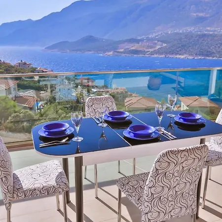 Blue Sea View Peninsula Vila